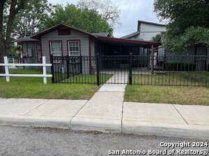 Photo - 1731 E Carson St Townhome