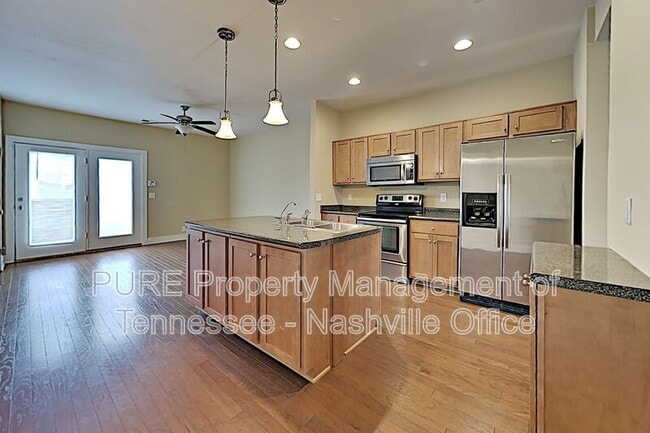 Photo - 3525 Steffisburg Dr