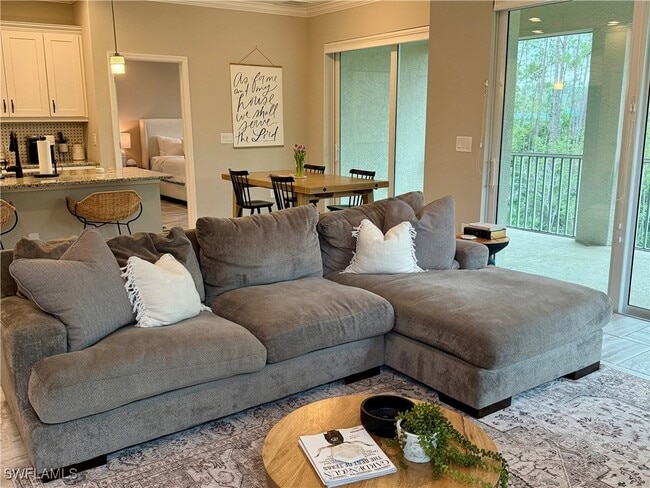 Building Photo - 6973 Avalon Cir Unit 1408 Rental