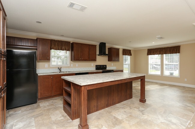 Photo - Continental Village