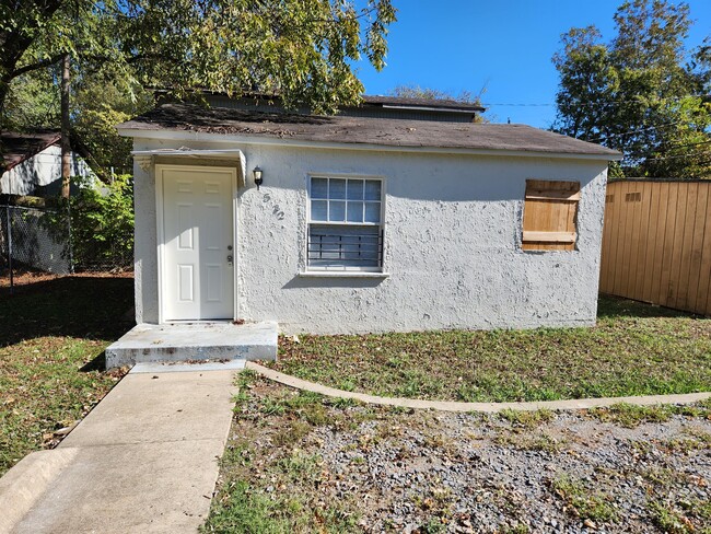 Photo - 522 W 35th St House