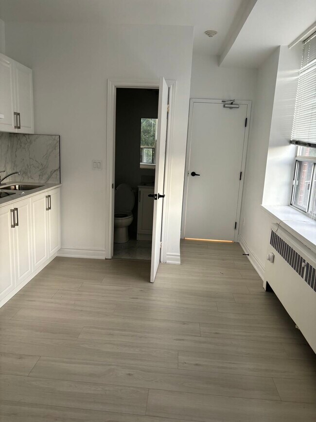 Photo - 334 Donlands Ave