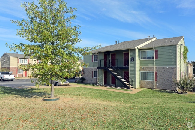 Photo - Hampton Hills