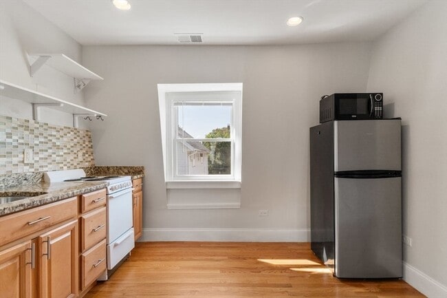 Photo - 102 Jaques St Unit 2