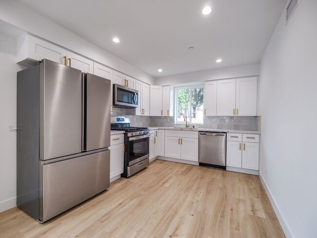 Photo - 3811 W Exposition Blvd Unit 3811