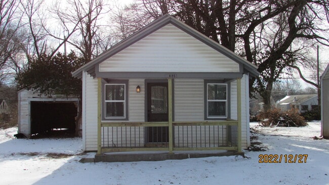 Building Photo - 2846 W Elm St Unit 2846 W. Elm