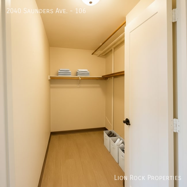 Photo - 2040 W Saunders Ave Unit 106