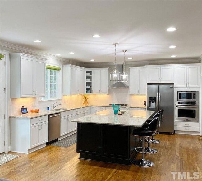 Photo - Room in House on Grande Chateau Ln