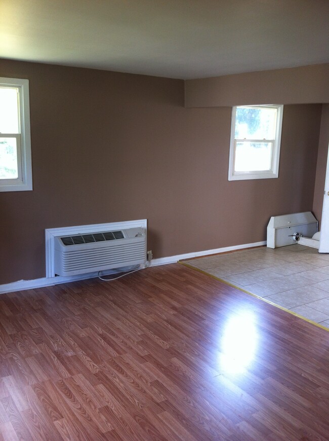 Photo - 221 W 9th Ave Unit 221