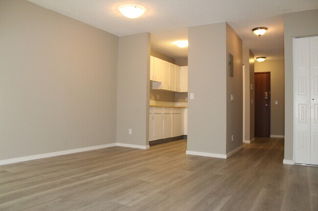 Photo - Pilling Place