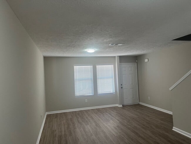 Photo - 5428 Cedar Ash Crossing