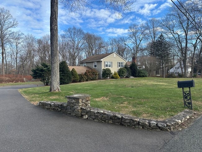 Photo - 65 Gate Ridge Rd