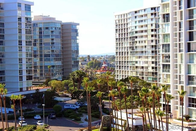 Photo - 1830 Avenida del Mundo Unit 812