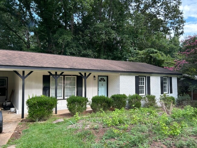 Building Photo - 2814 Bomar Road Rental