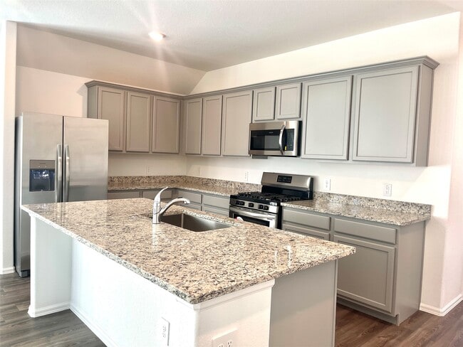 Photo - 17477 Rosewood Manor Ln