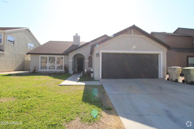 Building Photo - 7835 W Fleetwood Ln Rental