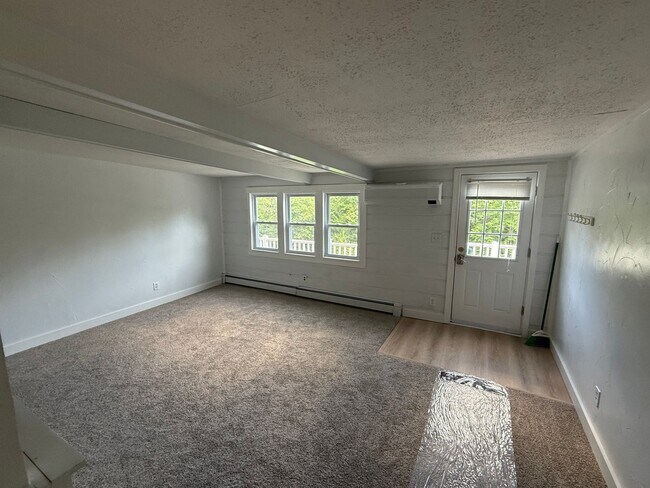 720 Crawford Notch Rd Unit 4