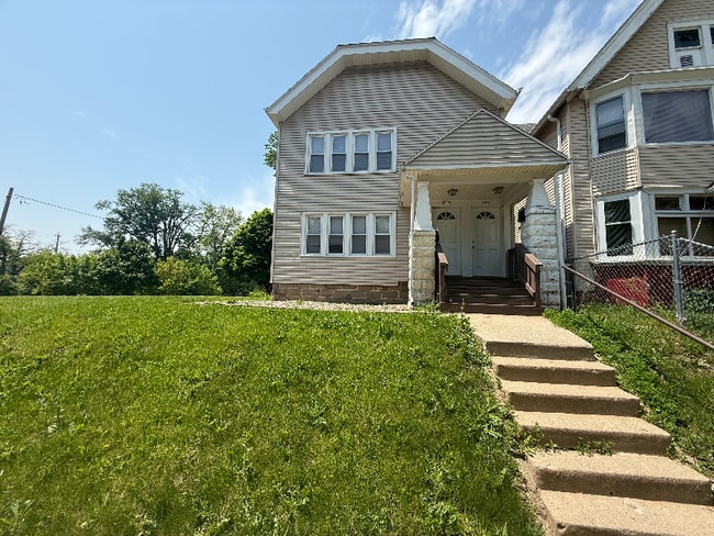 Photo - 1817-1819-1819 N 36th St Apartment Unit 1819