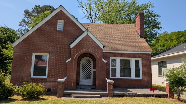 Frente - 402 E Mulberry St Casa