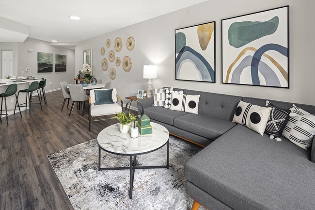 Pointe Parc at Avalon