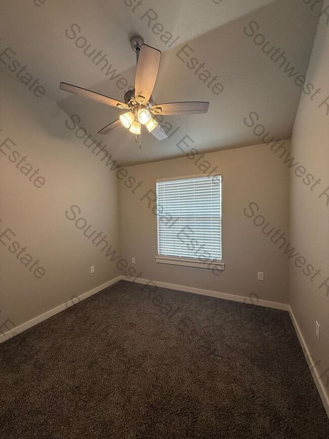 Photo - Beautiful 3-bedroom 2 bath brick home- Small Pet Allowed