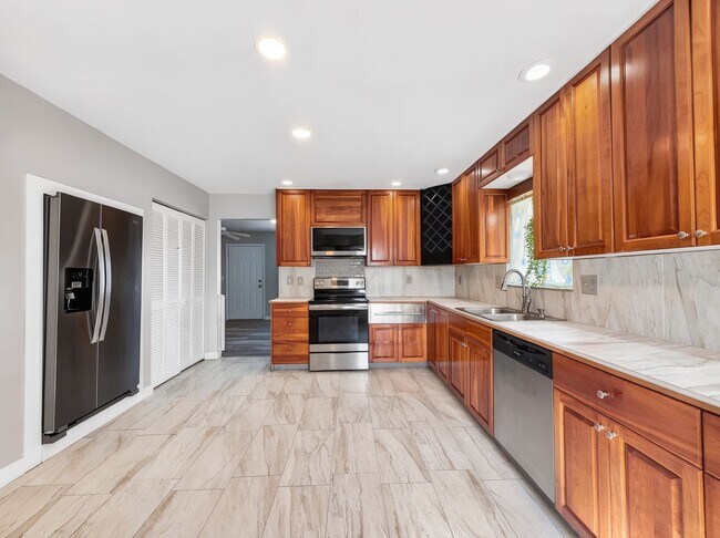 Photo - 27673 Los Amigos Ln Unit #1