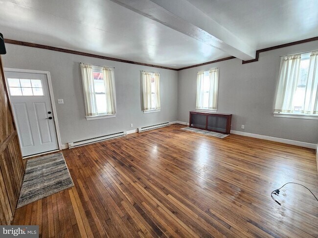 Photo - 2054 Swamp Pike