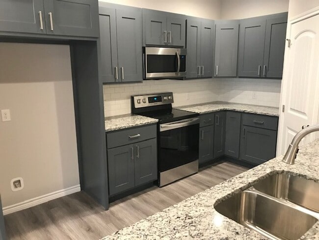 Photo - 2852 Melissa Ln