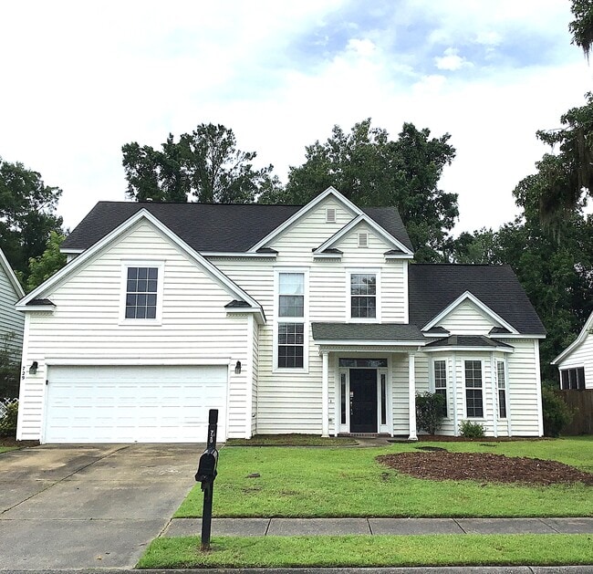 Building Photo - 729 Bent Hickory Rd Rental