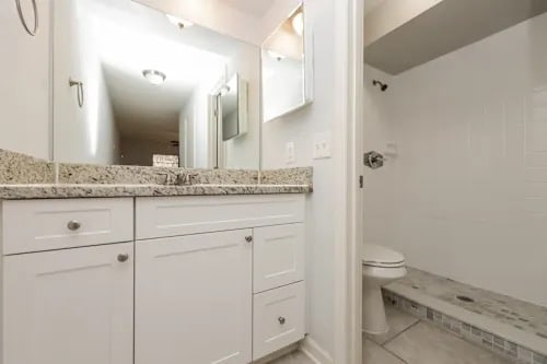 Photo - 814 Sandalwood Dr