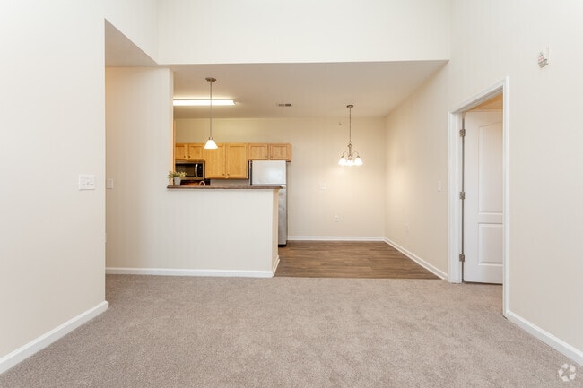 3BR, 2BA - 1276SF Vendegrift - Living Area