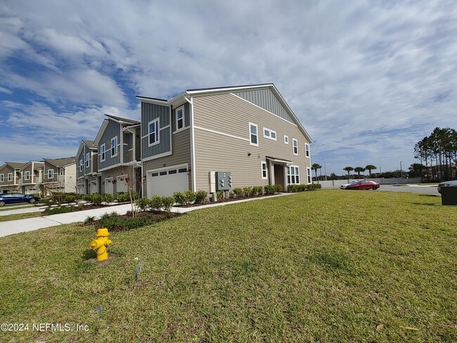 Building Photo - 11253 Minnetta Ct