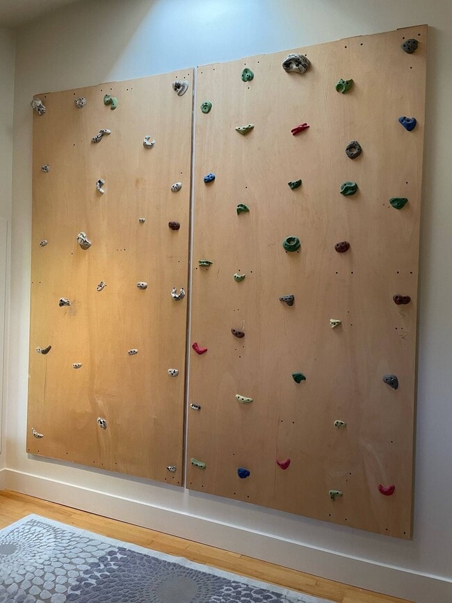 Photo - 296 Wentworth Rd