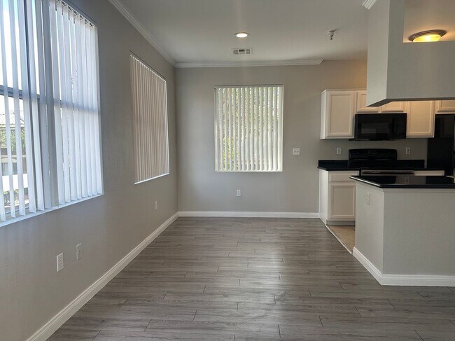 2900 Sunridge Heights Pkwy Unit 1227