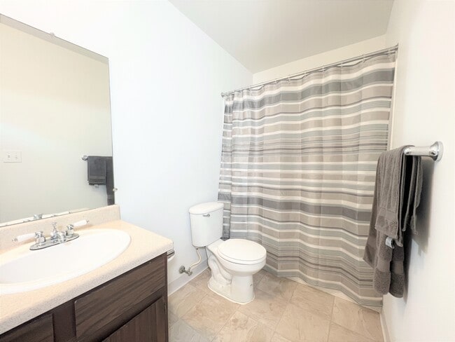 2 Bedroom Bathroom