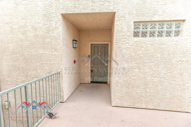 Photo - 16013 S Desert Foothills Pkwy Unidad Apt 2014