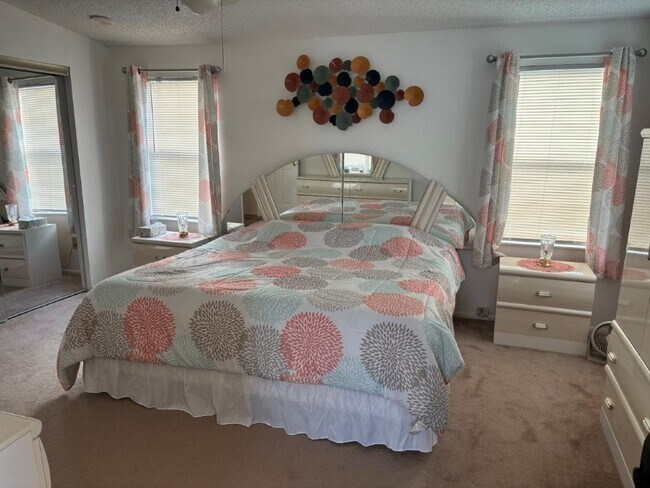 Photo - 617 Webb Way