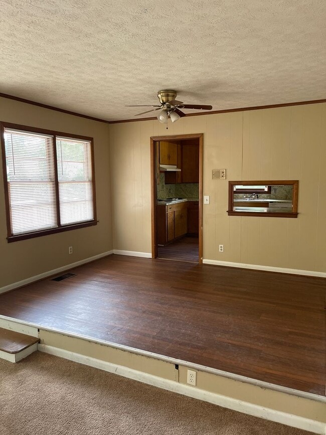 Photo - Glenn Ave Home