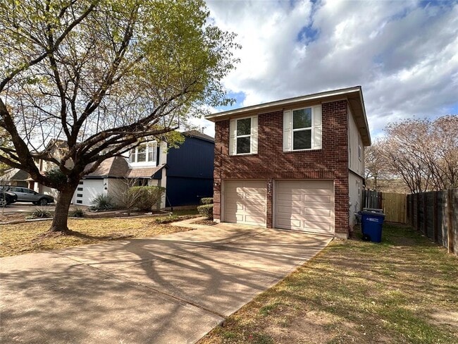 Photo - 8604 Piney Creek Bend