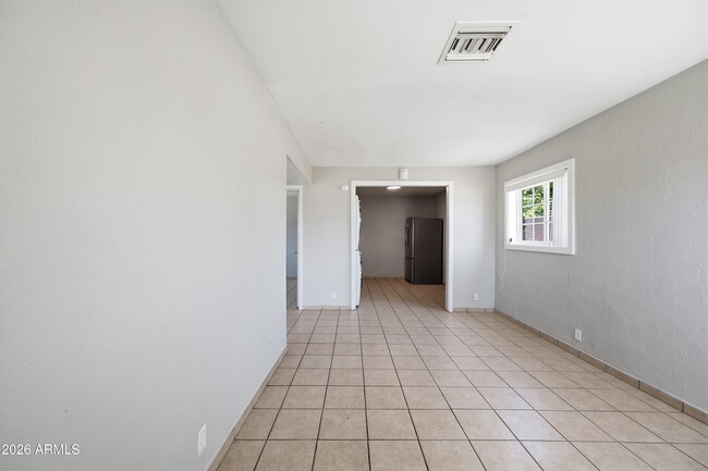 5206 W Ocotillo Rd