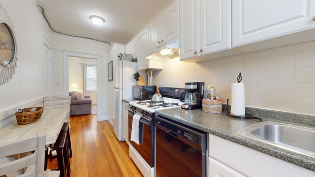 Photo - 183 Kent St Unit 3