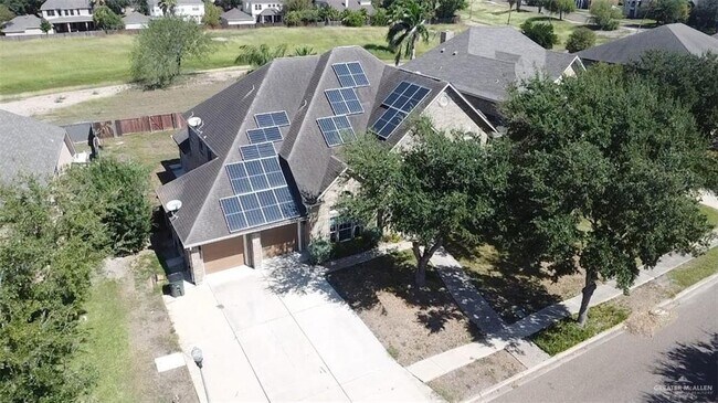 Photo - 25 El Jardin St