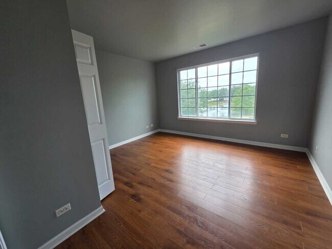 Photo - 2402 Oakfield Ct