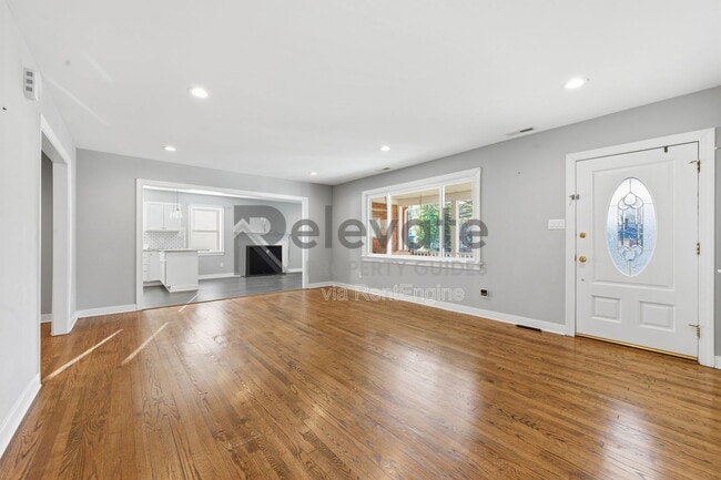 Photo - 8410 Yolanda Rd