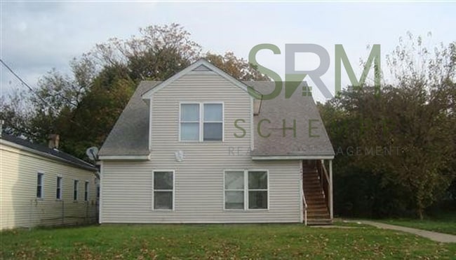 Building Photo - 2433 Slevin St Unit 4