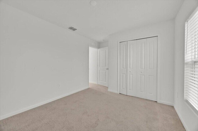 Photo - 2398 McKinley Dr