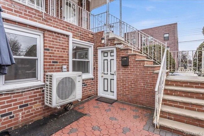 Photo - 8904 Avenue J Unidad 1st floor