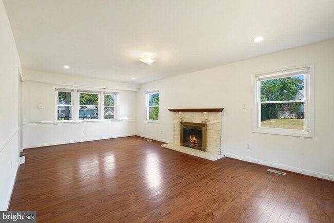 Photo - 1108 Port Echo Ln