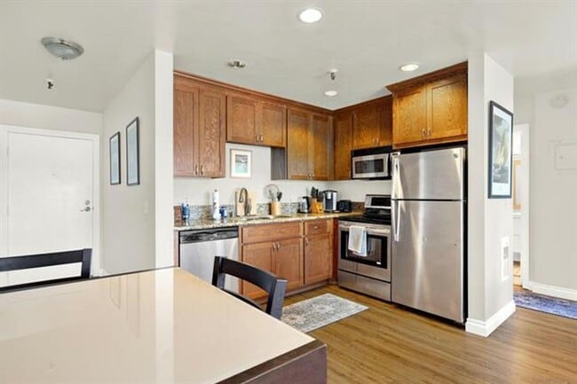 Photo - 1 Bed/1 Bath Crown Point Condo with Bay Views Unit 102