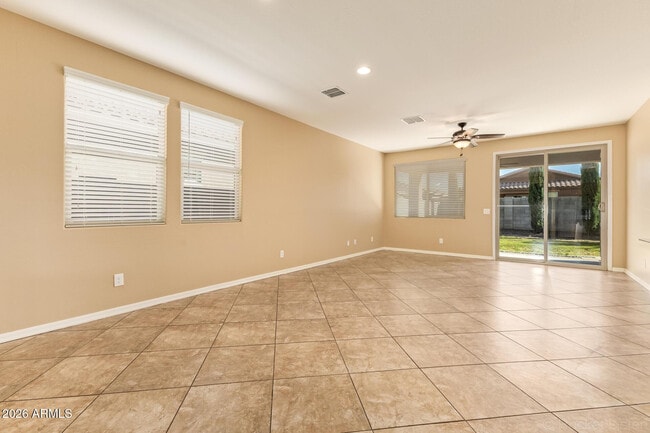 2057 Kenton Way